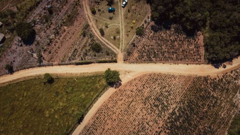 [PLACEHOLDER] Land for sale in Kajjansi, Wakiso, dirt road countryside