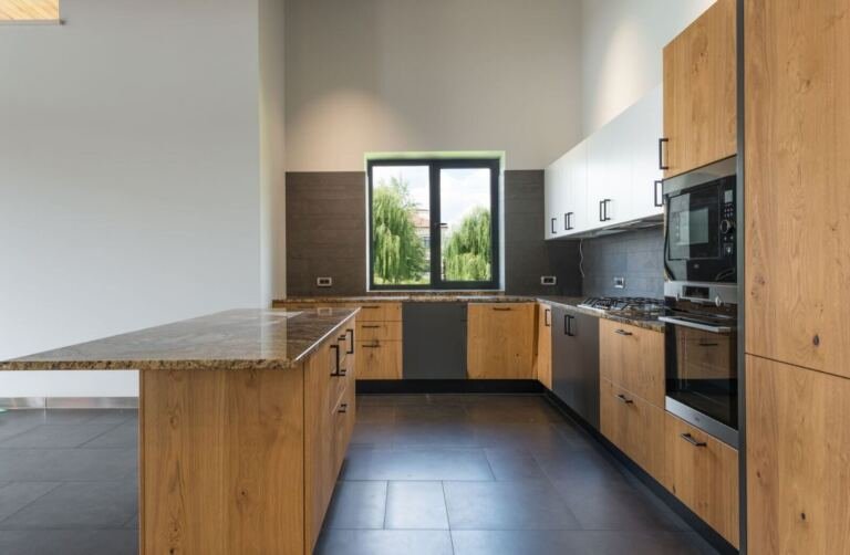 [PLACEHOLDER] House for sale in Muyenga, Kampala, 4 bedroom, fitted kitchen interior warm