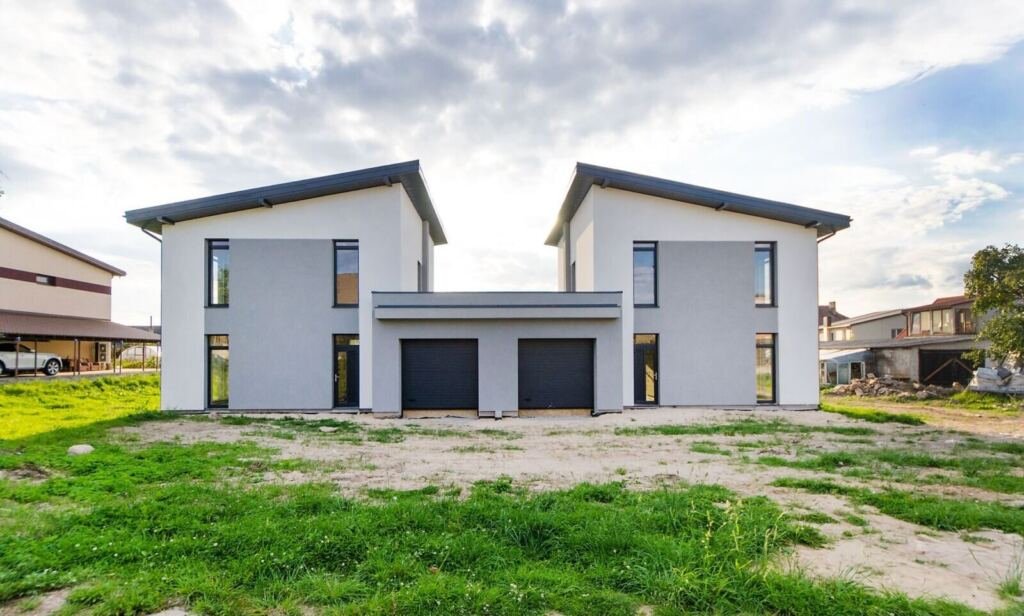 [PLACEHOLDER] House for sale in Lubowa, Wakiso, 4 bedroom