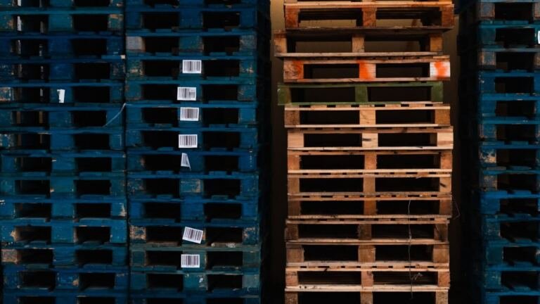 [PLACEHOLDER] Commercial for rent in Luzira, Kampala, warehouse racking and stacked pallets