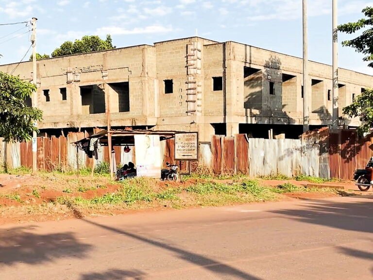 Hotel building for sale on the main road in Katasiha, Hoima City