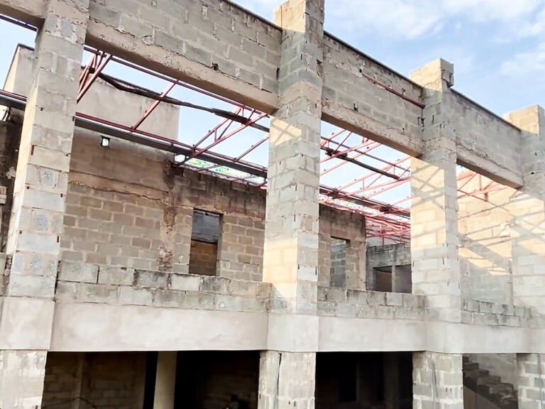 Hotel building for sale on the main road in Katasiha, Hoima City