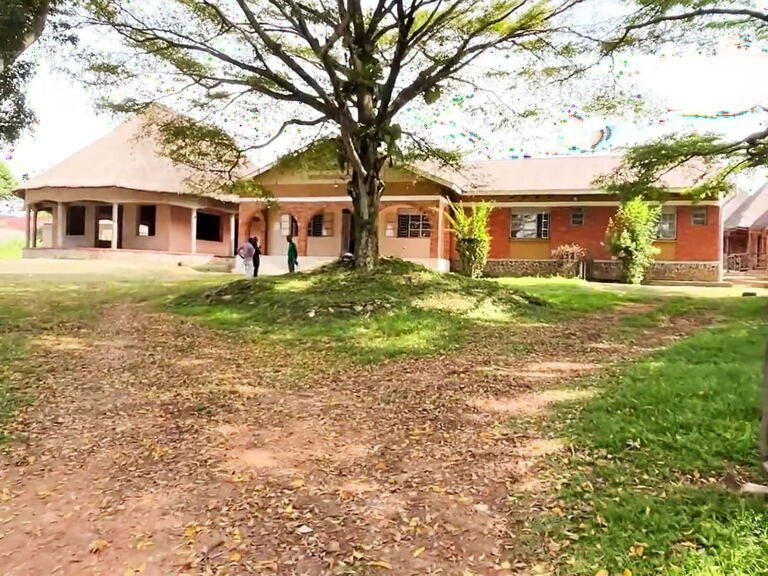Hotel for sale or rent in Kijungu, Hoima City